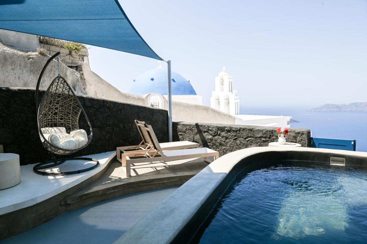 Three Bells Suites Firostefani Bagian luar foto